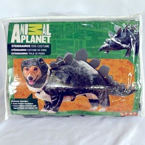 SLIGHTLY USED ANIMAL PLANET DOG’ STEGOSAURUS COSTUME COMPLETE SET WITH HEADPIECE